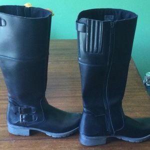 Clark Black leather zip up boots size 7.5